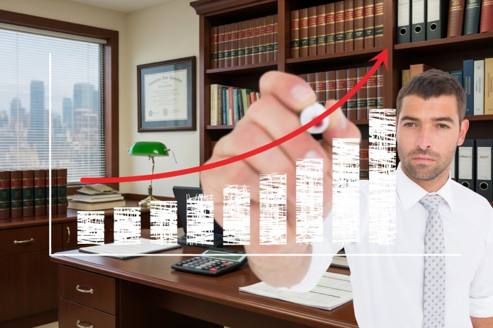 איך מסייע משרד רואה חשבון לעסקים לצמוח בצורה יציבה